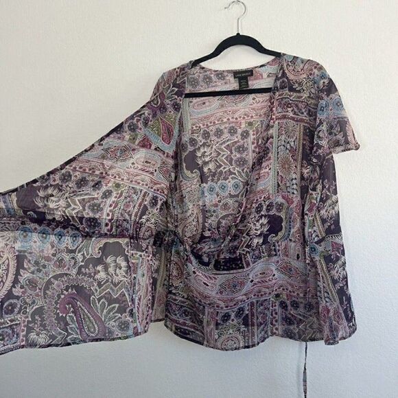 Lane Bryant Purple Paisley Plus Size 22/24 Wrap Blouse Floral Peasant bohemian - Picture 3 of 12